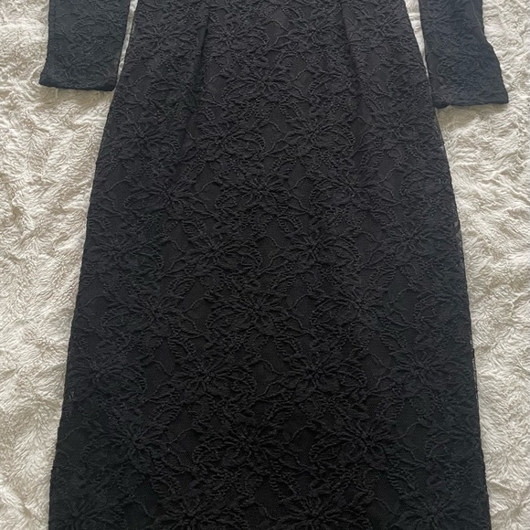 Bardot Meghan Lace Midi Dress - Picture 5 of 13